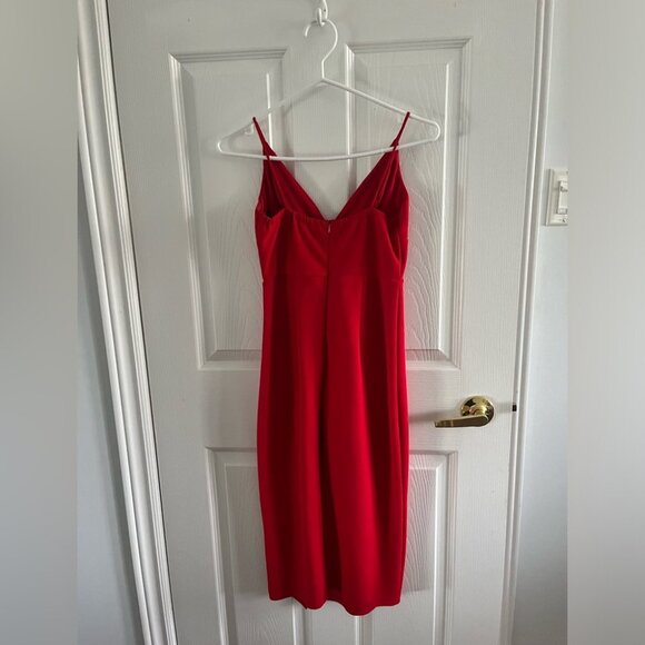 COPY - Midi red dress size 8 only worn once - Picture 3 of 4